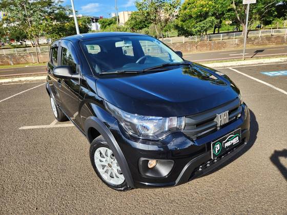 FIAT MOBI 1.0 EVO FLEX LIKE. MANUAL FIAT MOBI 1.0 EVO FLEX LIKE. MANUAL